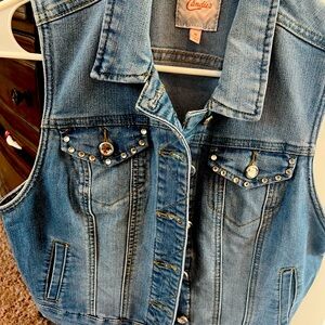 Candies size medium denim vest
